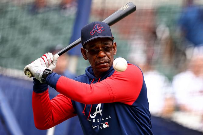 Top 5 skippers capable of managing Shohei Ohtani and Mike Trout