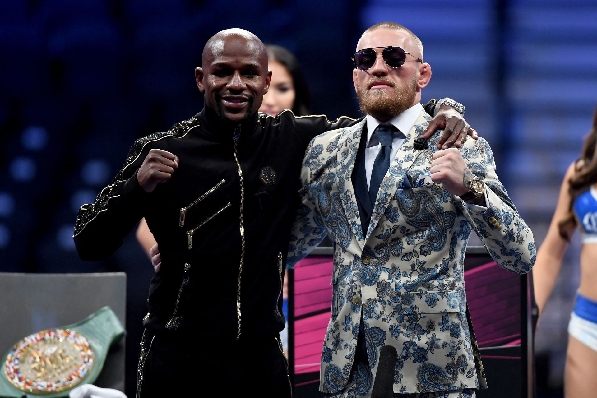 Floyd Mayweather Jr. (left) and Conor McGregor (right)
