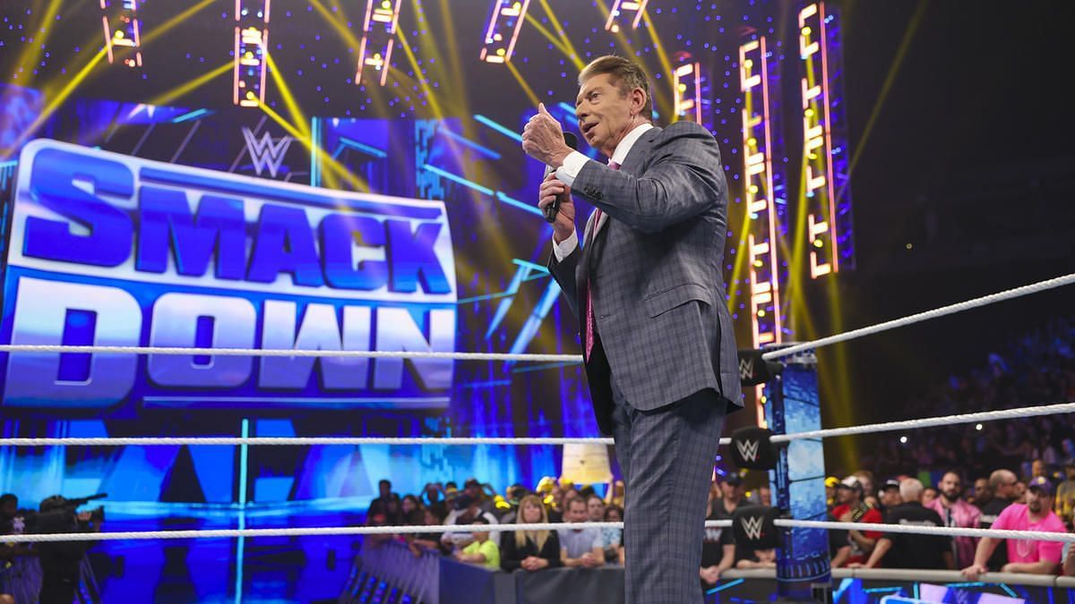 WWE SmackDown में विंस मैकमैहन ने छोटा प्रोमो कट किया 