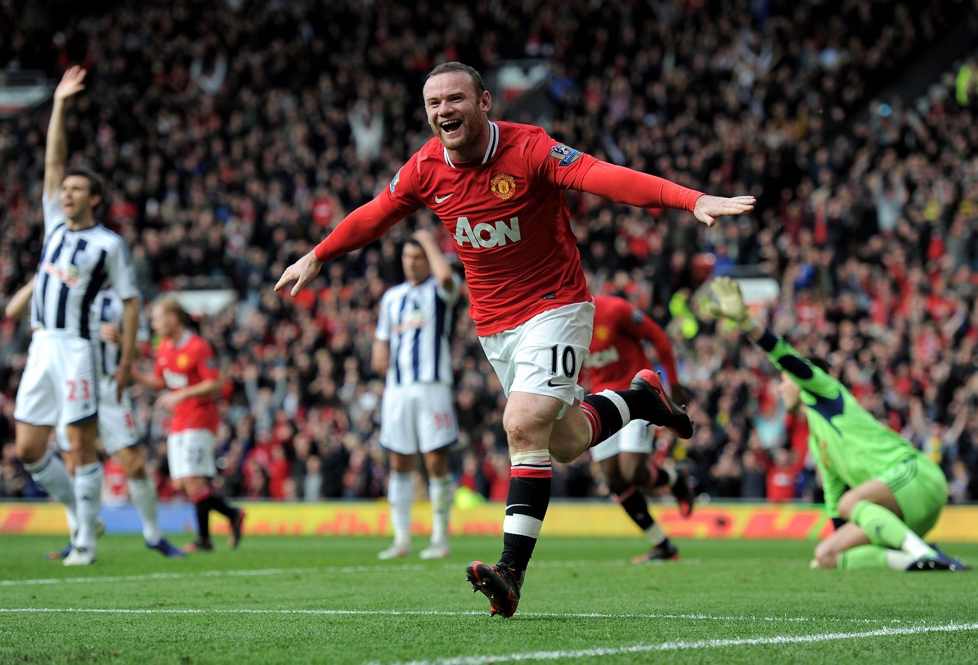 Wayne Rooney wore the number 10 shirt at Manchester United between 2007 and 2017