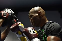 Bernard Hopkins will be inducted into the Boxing Hall of Fame
