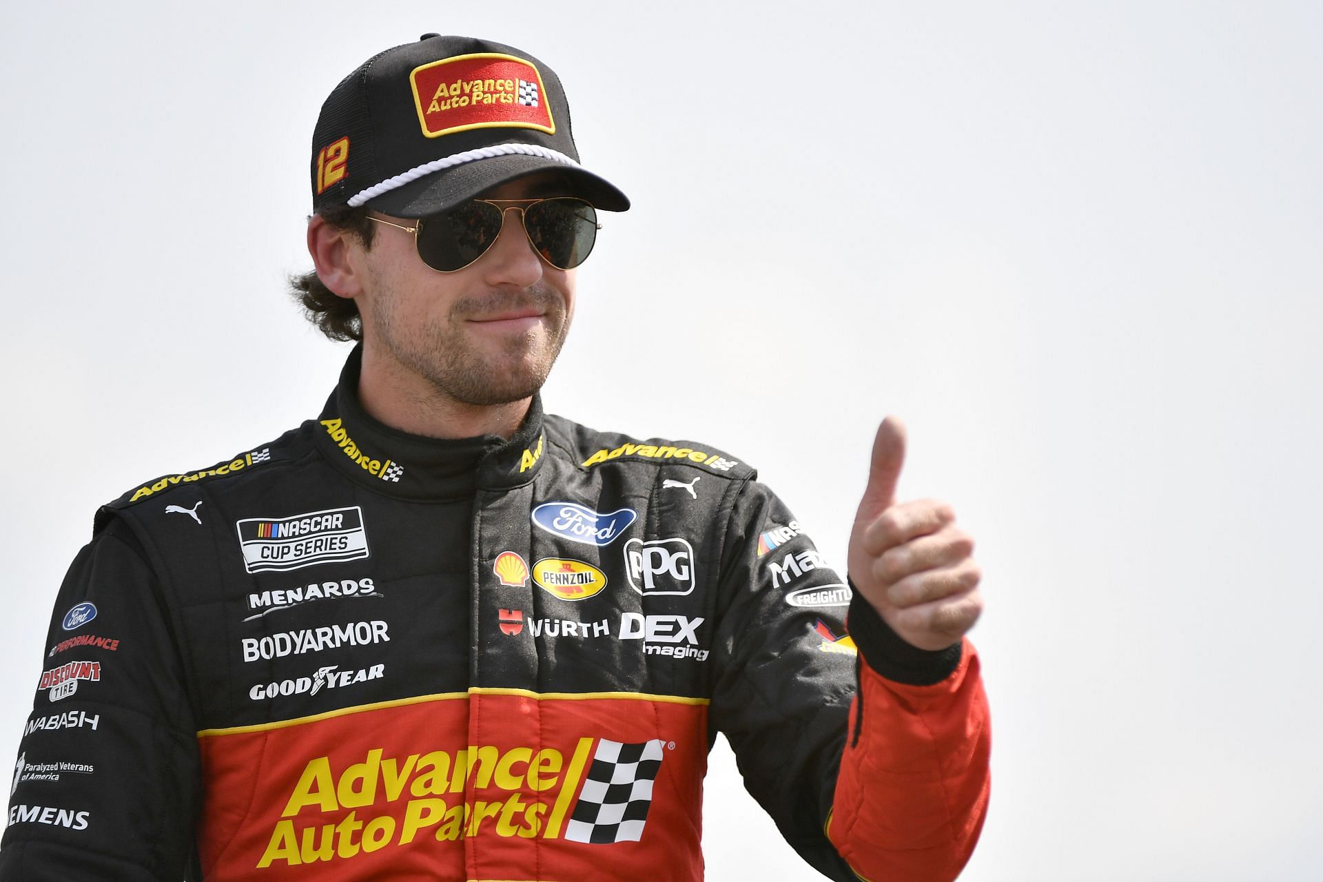 Ryan Blaney gives a thumbs up to fans onstage during driver intros before the 2022 NASCAR Cup Series Ally 400 at Nashville Superspeedway in Lebanon, Tennessee (Photo by Logan Riely/Getty Images)