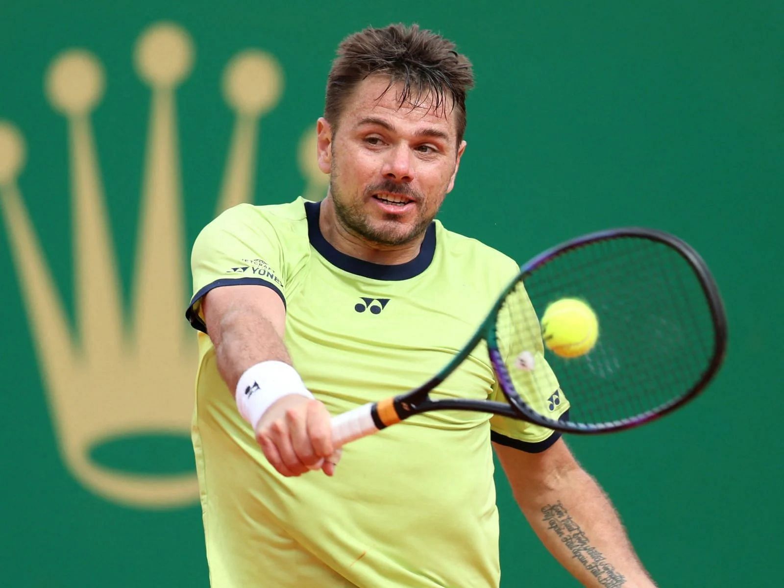Wawrinka serves poorly in the match