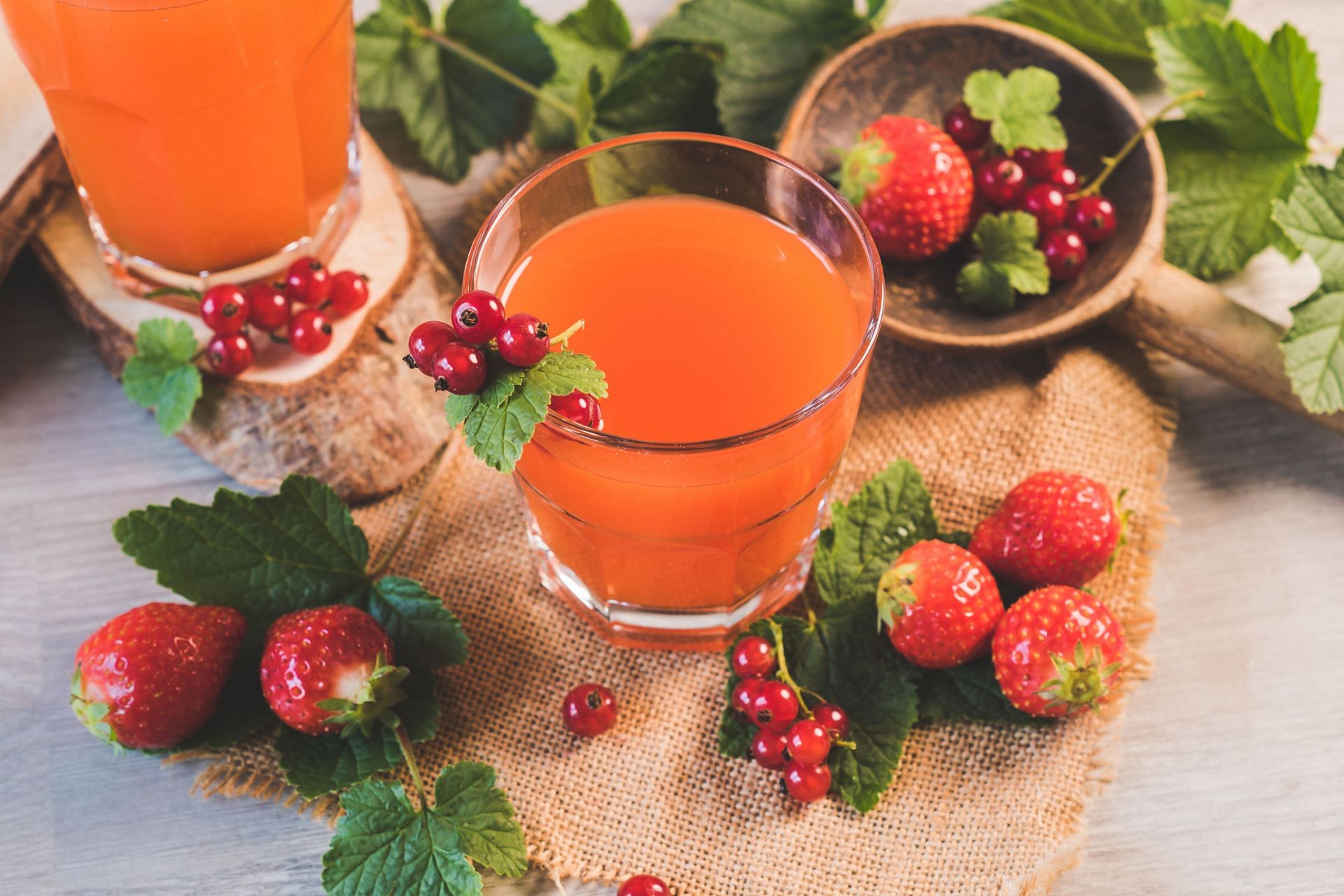 Juice consumption on a daily basis is not always harmful. (Image via Pexels/Ylanite Koppens)