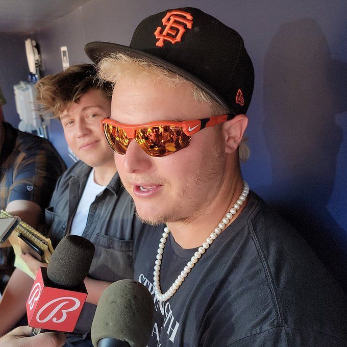 Joc Pederson receives his ring but Giants can't claim their prize vs. Braves  - The Athletic