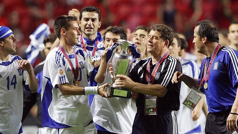 Rehhegal celebrating Euro cup 2004 win with his Greece team.