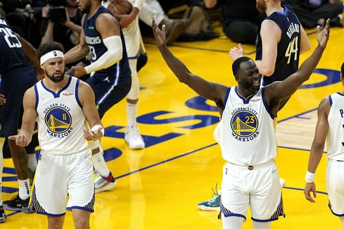 Klay Thompson and Draymond Green celebrate the Golden State Warriors winning NBA Western Conference Finals Game 2