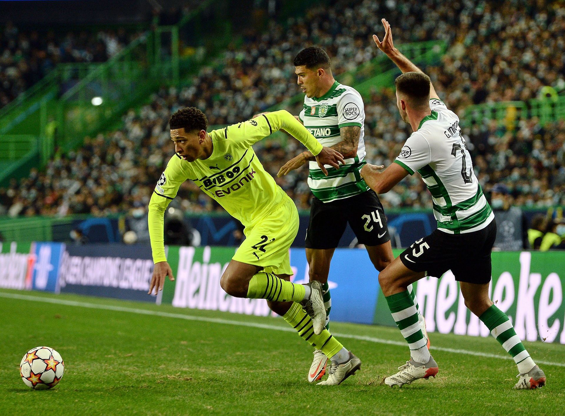 Gon&ccedil;alo In&aacute;cio (number 25) - Sporting CP v Borussia Dortmund: - UEFA Champions League 2021-22