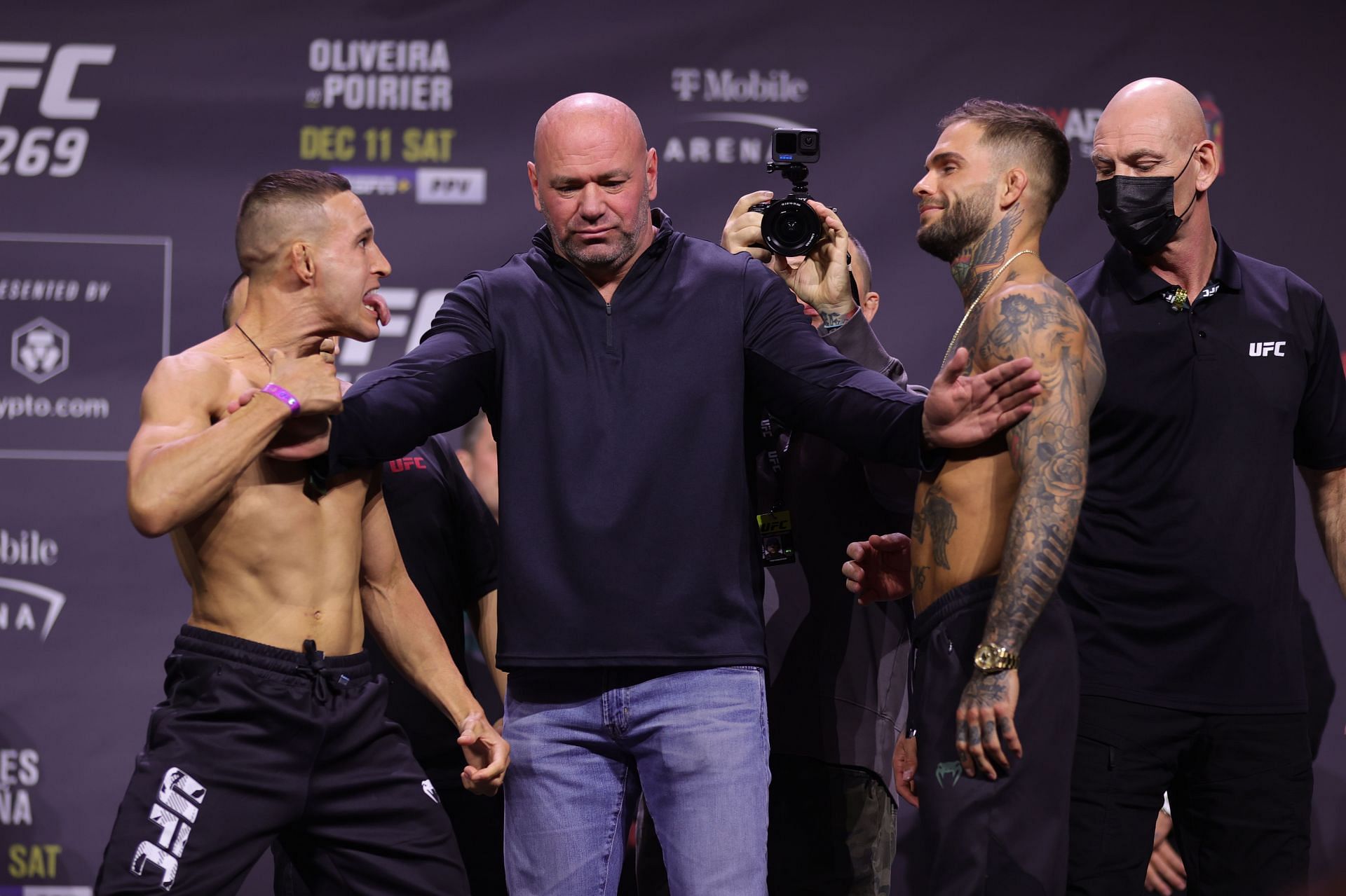 UFC 269 Weigh-in: Kai Kara-France and Cody Garbrandt face-off (Image courtesy of Getty)