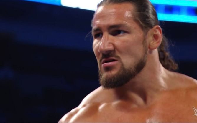 Madcap Moss teases major character change with a new look before losing to former US Champion on SmackDown
