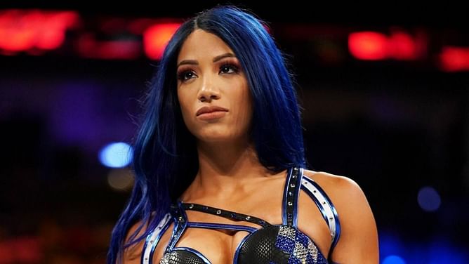 Photo: Sasha Banks sports a new look after WWE suspension