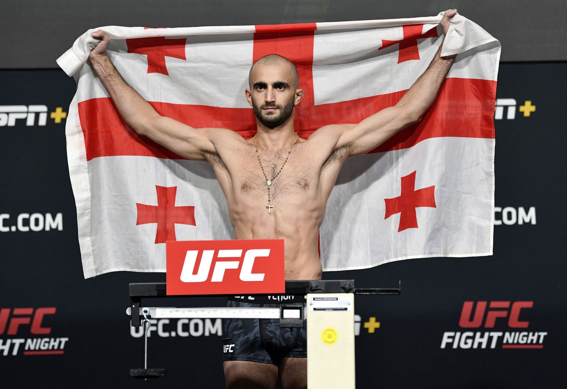 Chikadze at UFC Fight Night: Reyes v Prochazka Weigh-in