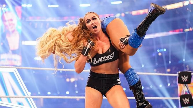 "It’s a bunch of cupcakes" - Ronda Rousey shares her thoughts on WWE’s women’s locker room