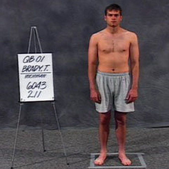 Tom Brady Wears His Namesake Brand's Boxer Briefs for Twitter