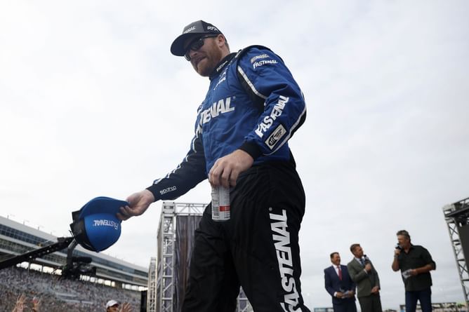 RFK Racing's Chris Buescher tests positive for COVID-19, to be replaced by Zane Smith this weekend at Illinois