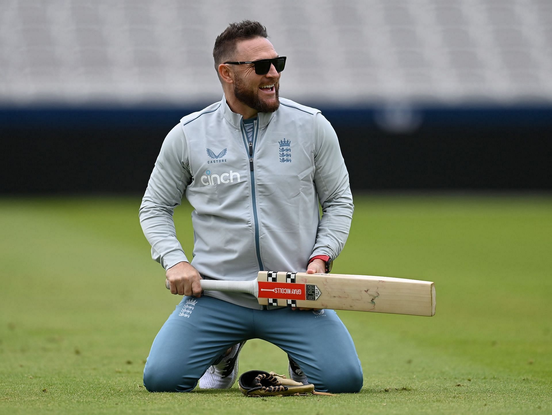 ब्रेंडन मैक्कलम को इंग्लैंड टेस्ट टीम का नया कोच नियुक्त किया गया है