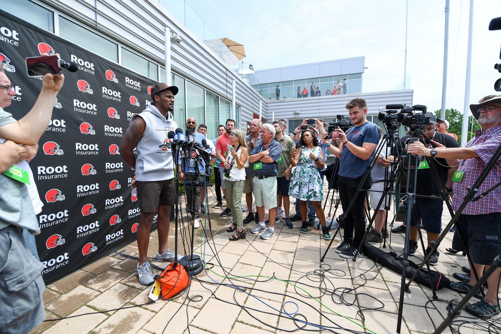 Rich Eisen reveals why the NFLPA wants no suspension for Deshaun Watson