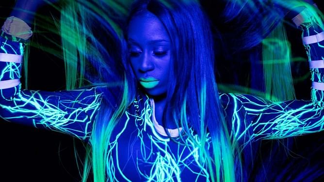 WWE Superstar Naomi shares first post on social media following walkout