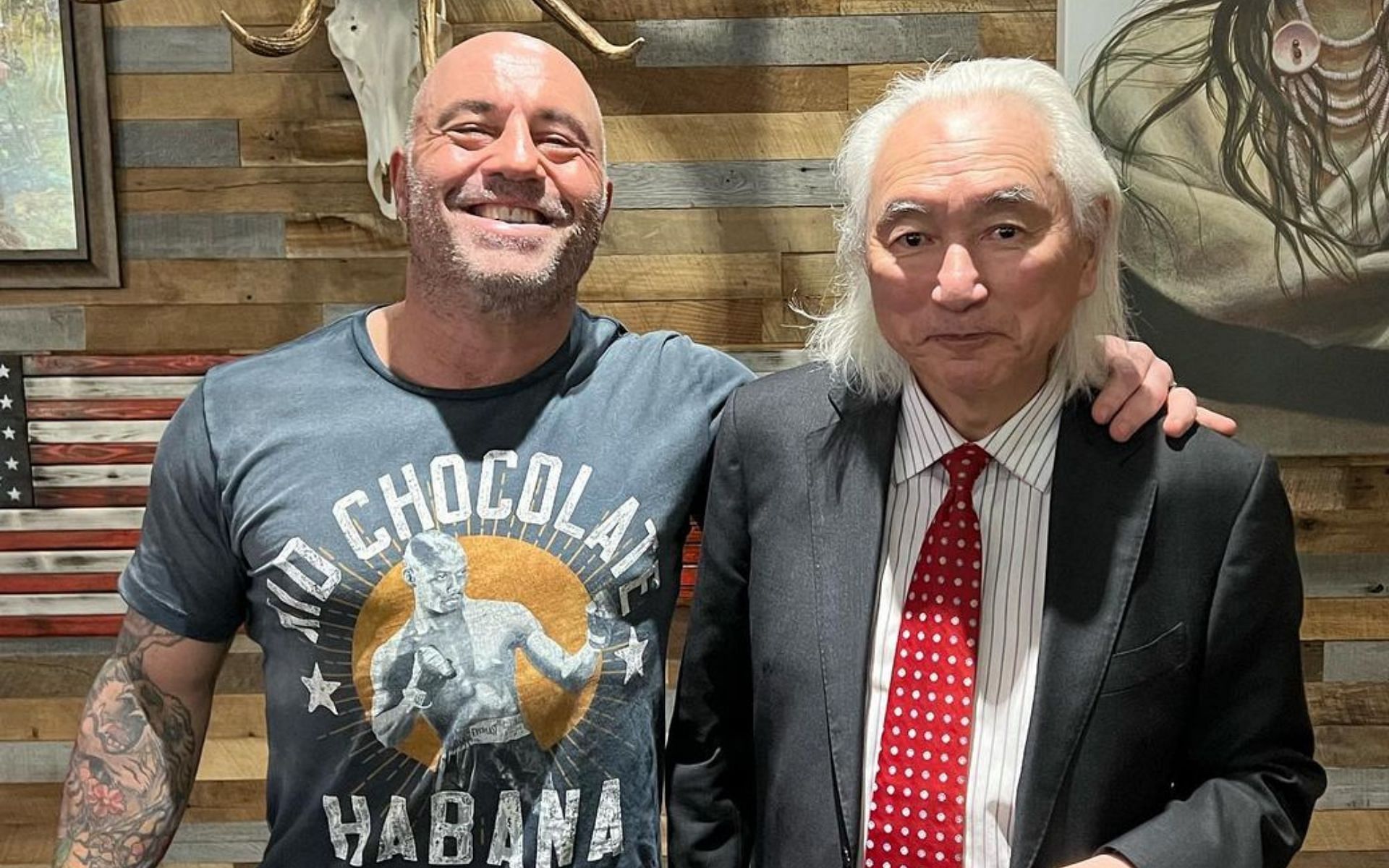 Joe Rogan (left) Dr. Michio Kaku (right) (image via Instagram @joerogan)