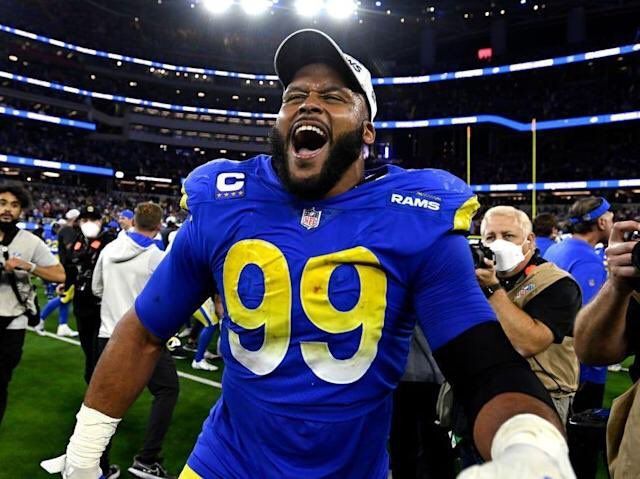 NFL - The Los Angeles Rams just added an 8x Pro Bowler to their defense 