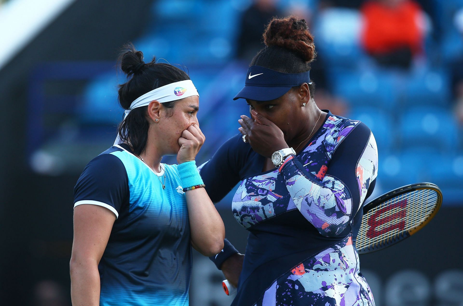 Ons Jabeur and Serena Williams in Eastbourne.