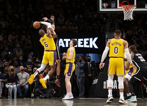 Los Angeles Lakers in action against the Brooklyn Nets