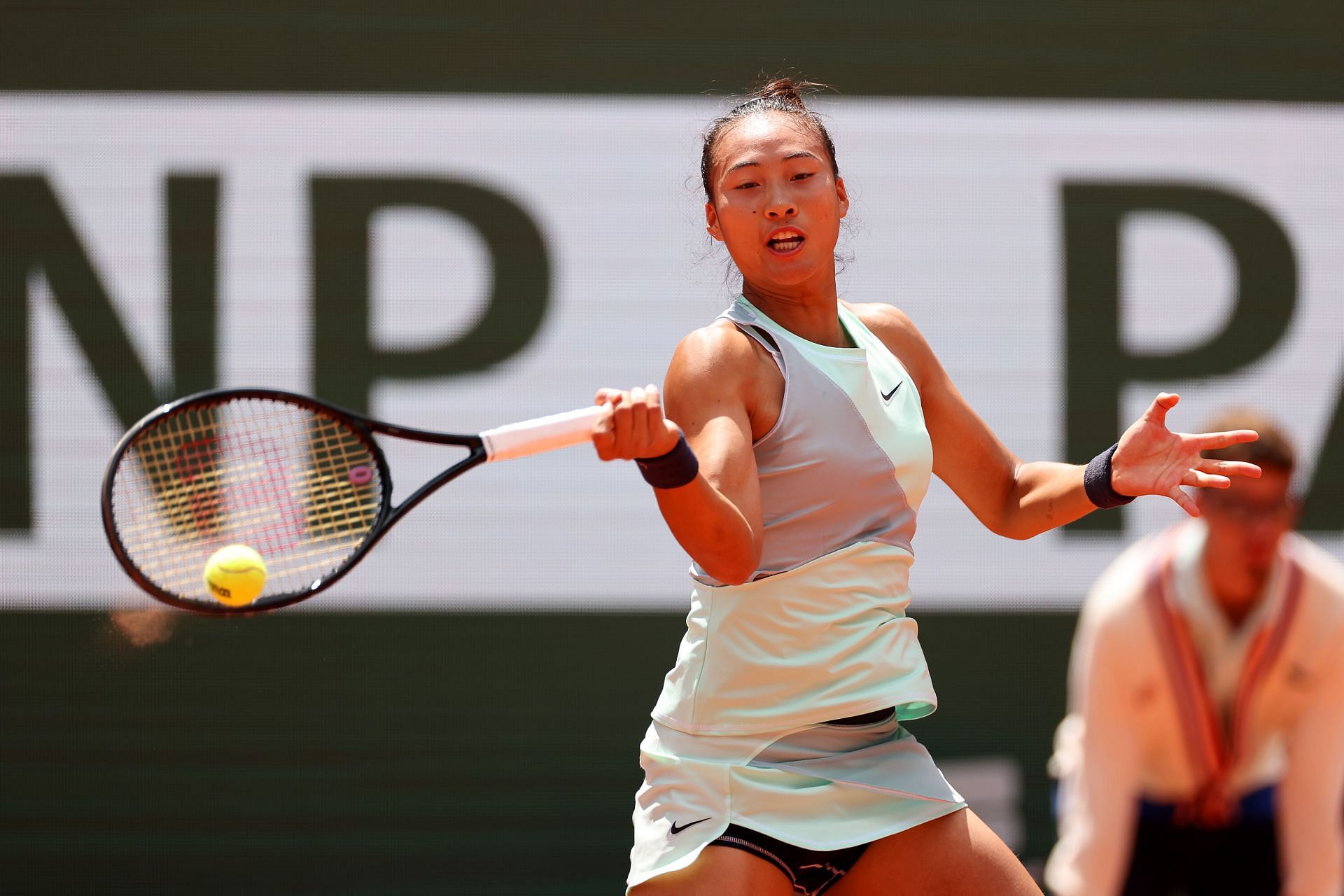 Can Qinwen Zheng bring her Valencia momentum to Wimbledon?