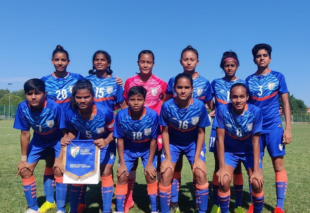 Indian U-17 Women&#039;s team lining up ahead of the game against Mexico. (Image Courtesy: AIFF)