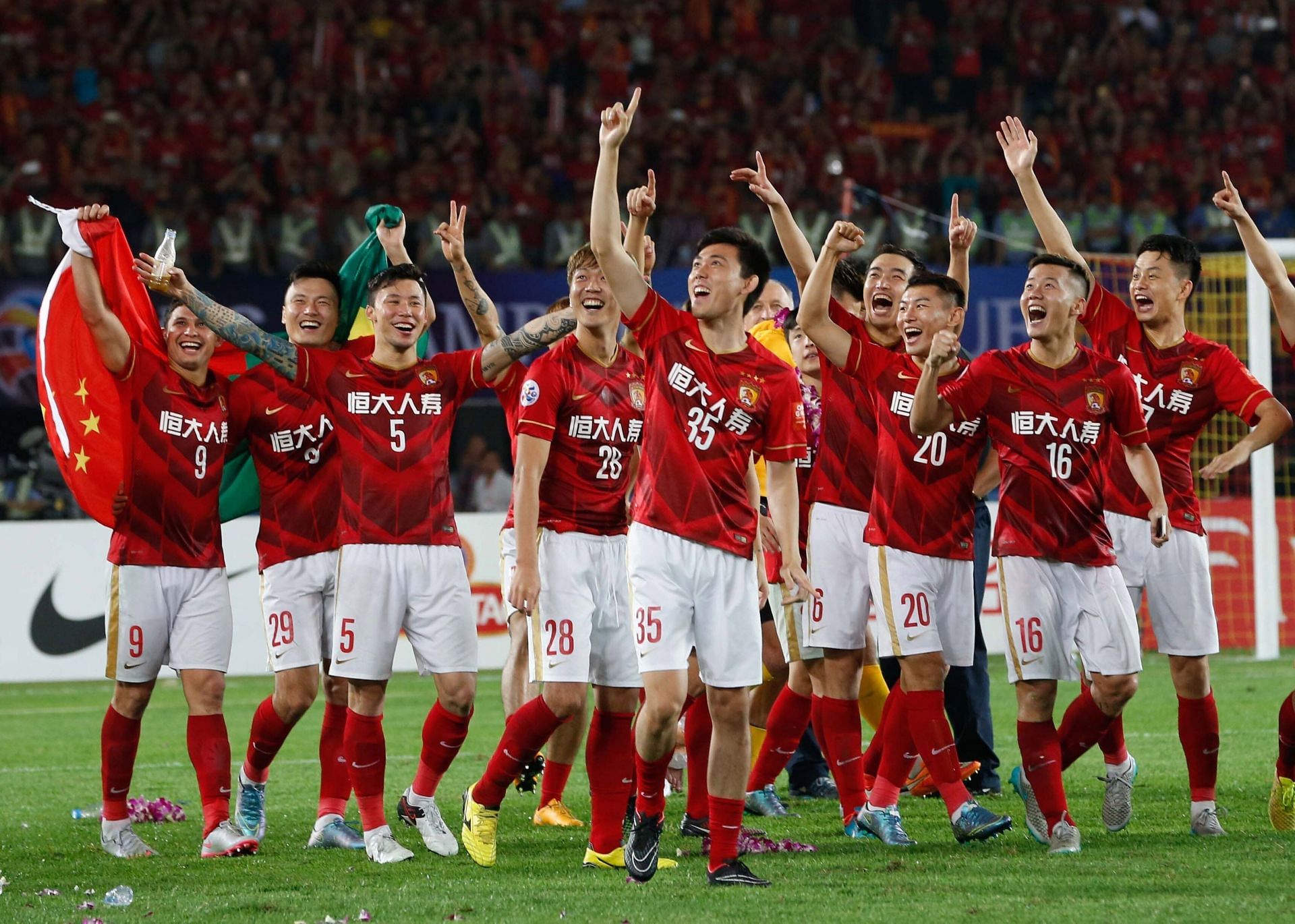 Guangzhou FC and Hebei FC will lock horns on Sunday.