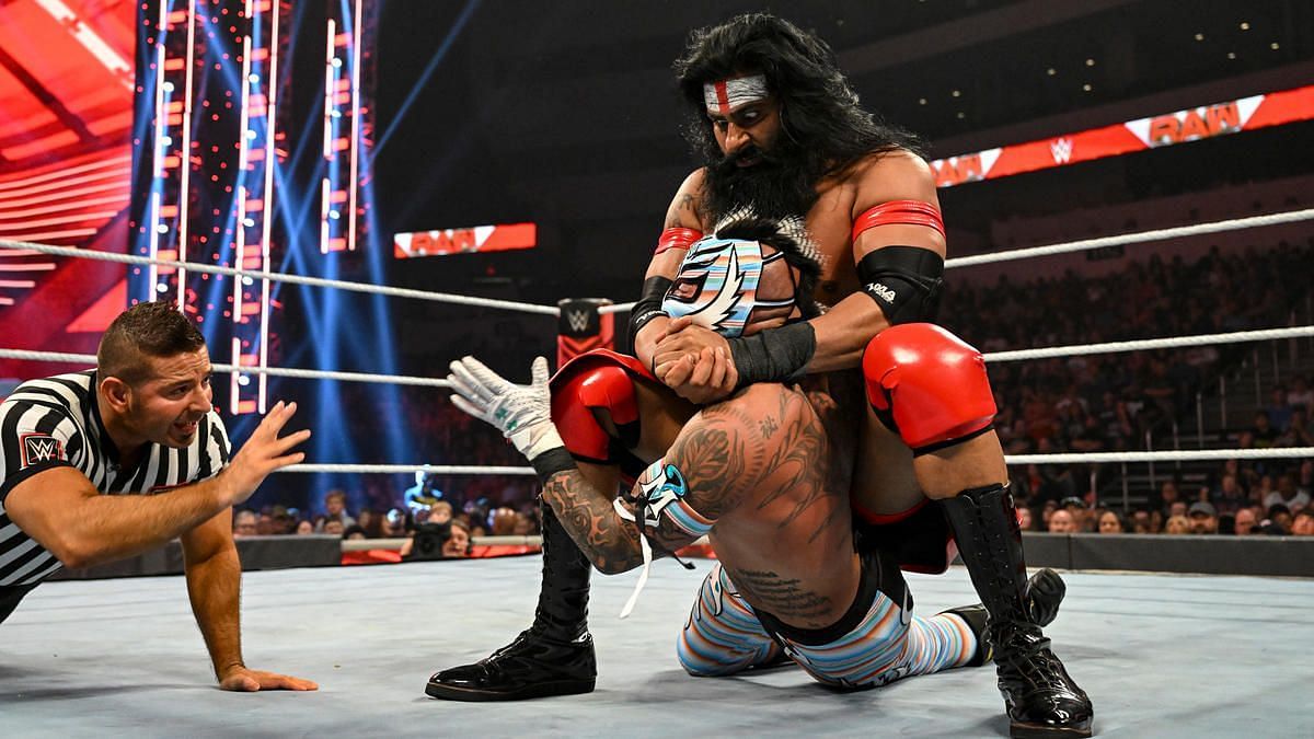 WWE में हाल ही में भारतीय सुपरस्टार वीर महान ने रचा है इतिहास 