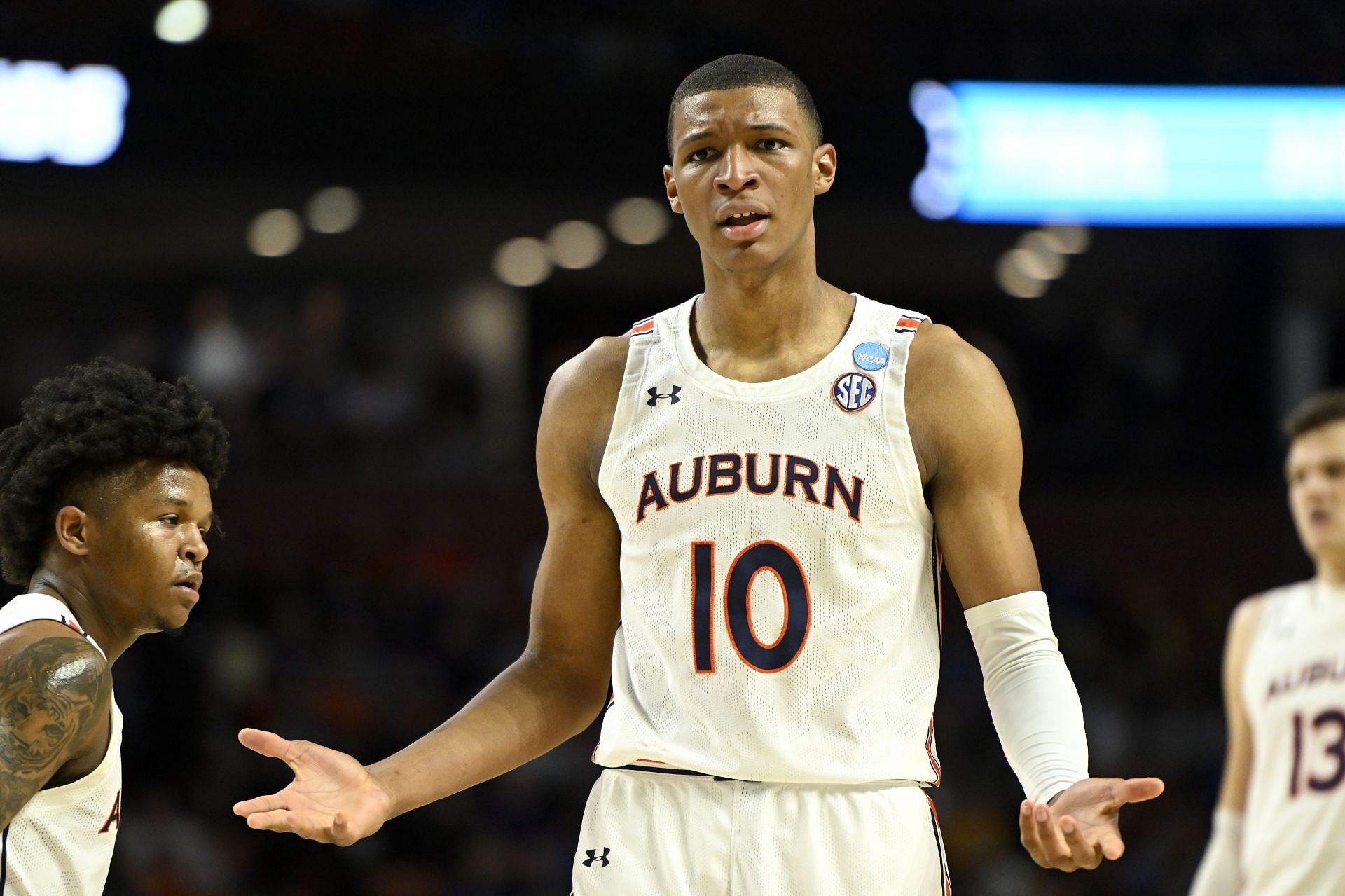 Auburn Tigers freshman forward Jabari Smith Jr.