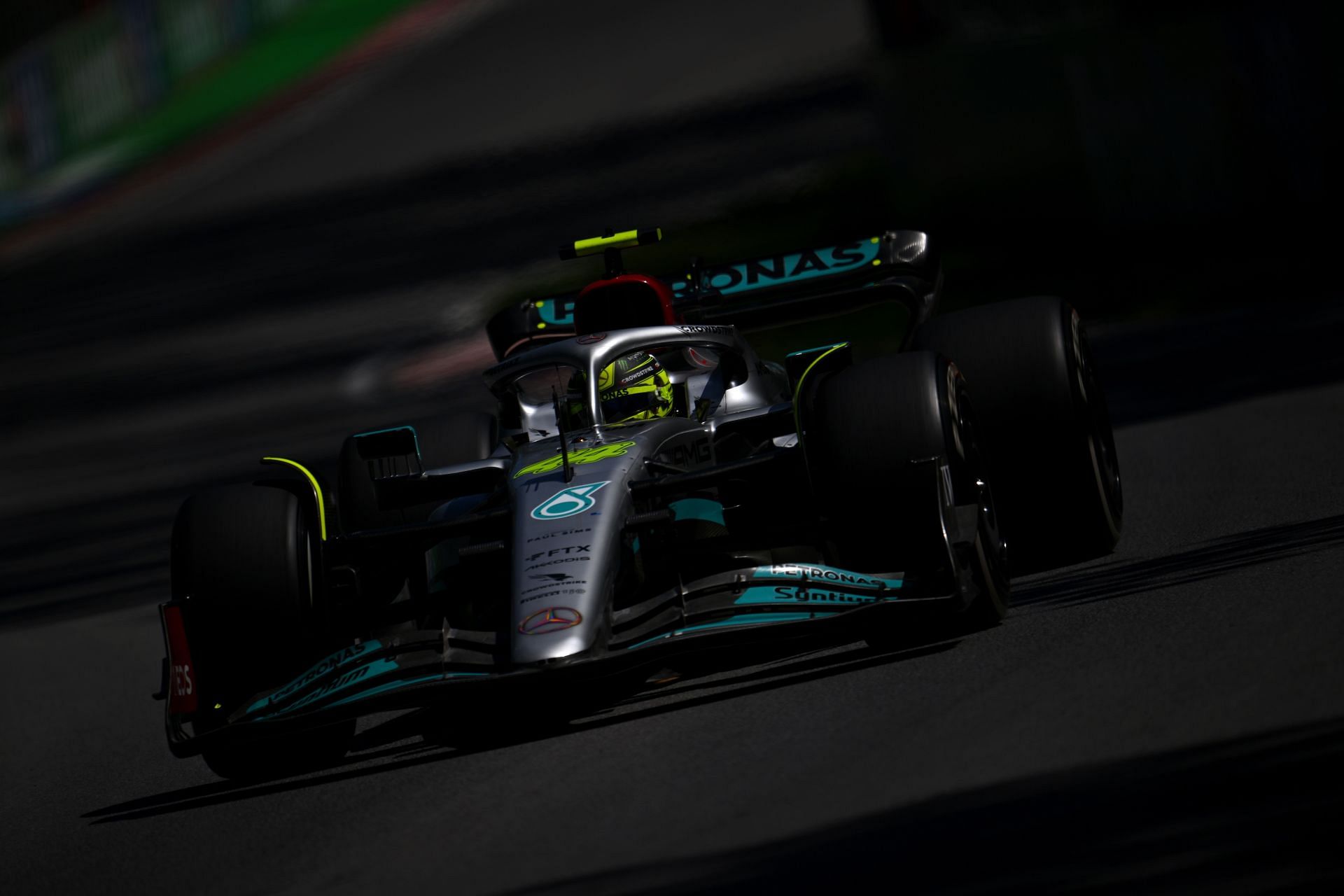 Mercedes driver Lewis Hamilton in action during the 2022 F1 Canadian GP. (Photo by Clive Mason/Getty Images)