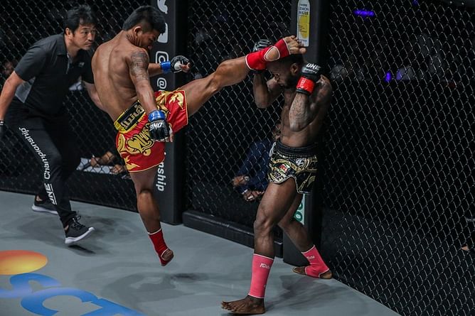 "There’s a reason for that reaction" - Rodtang Jitmuangnon's training partner is relieved to not take a leg kick