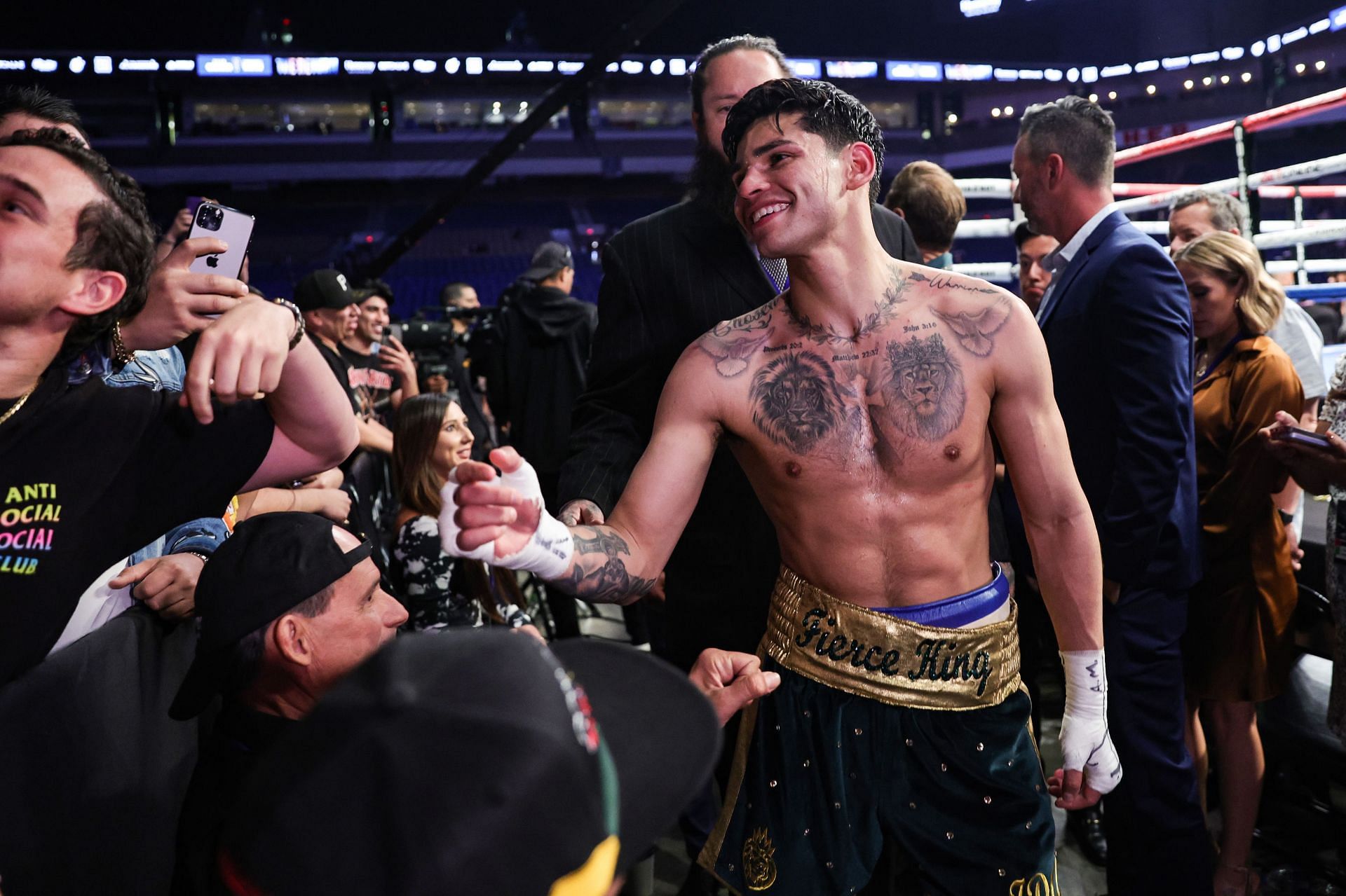 Bulked up Ryan Garcia 'a hunk of beef' at comeback media event