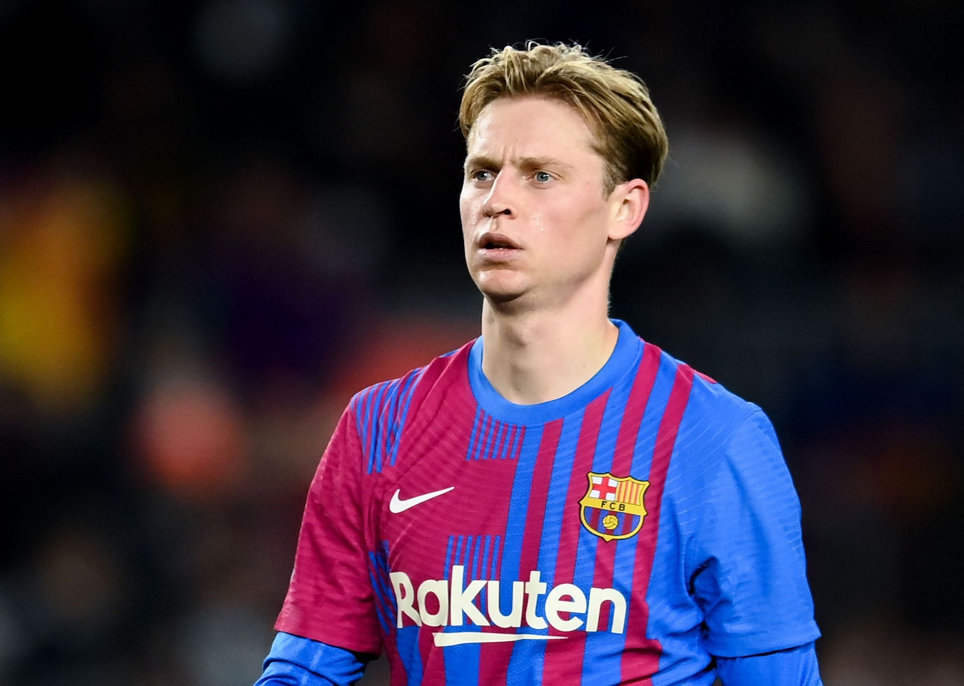 Frenkie de Jong is edging closer to Manchester United.