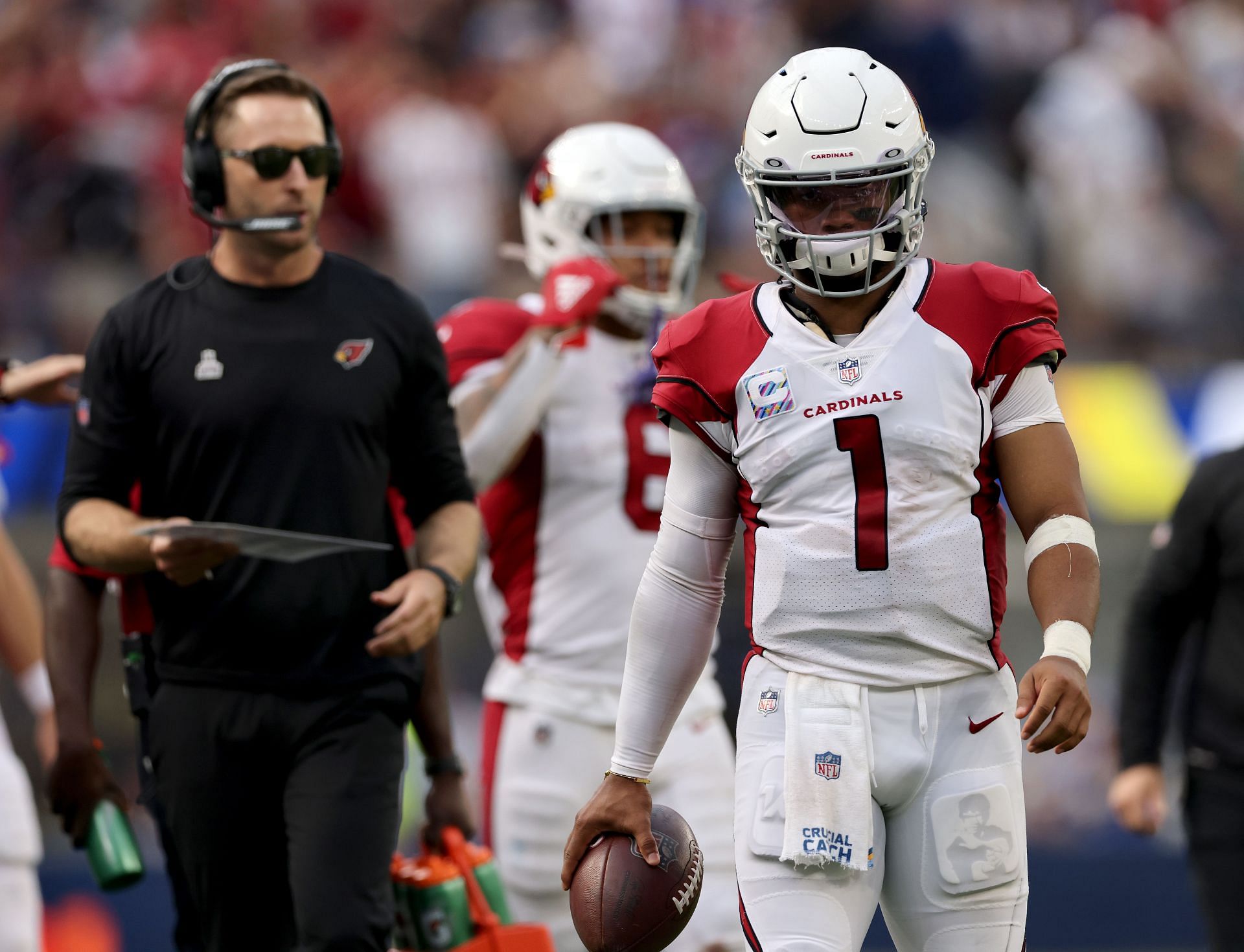 Kliff Kingsbury updated the NFL world on the Kyler Murray contract negotiations.