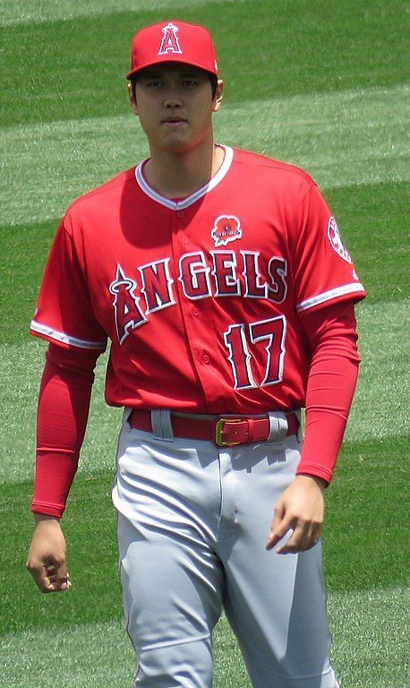 Japanese pitcher-hitter Shohei Ohtani chooses the LA Angels