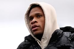 Watch: Australian fans boo Devin Haney as he does open workout in Melbourne