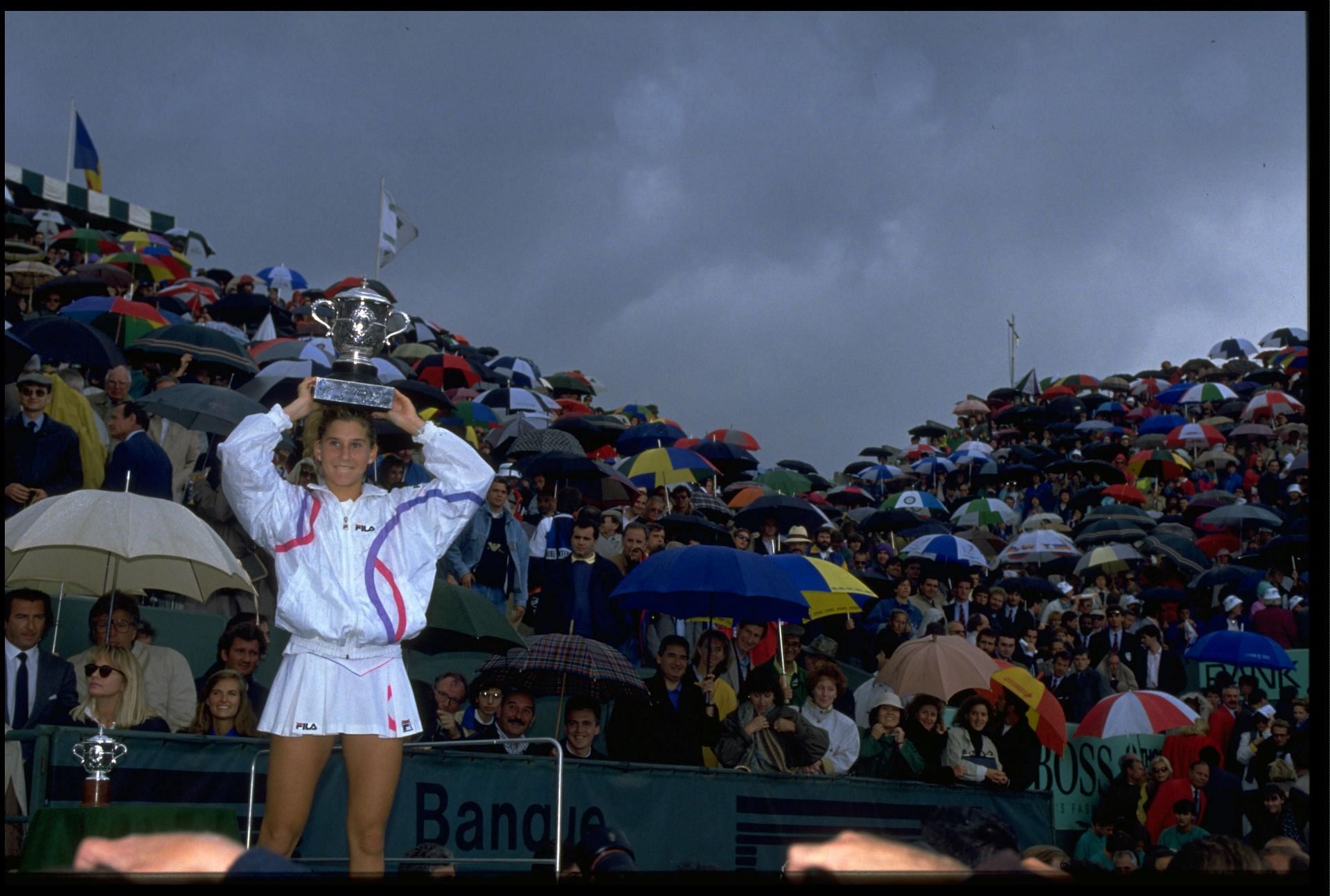 Monica Seles with the Suzanne-Lenglen Trophy at the 1990 French Open