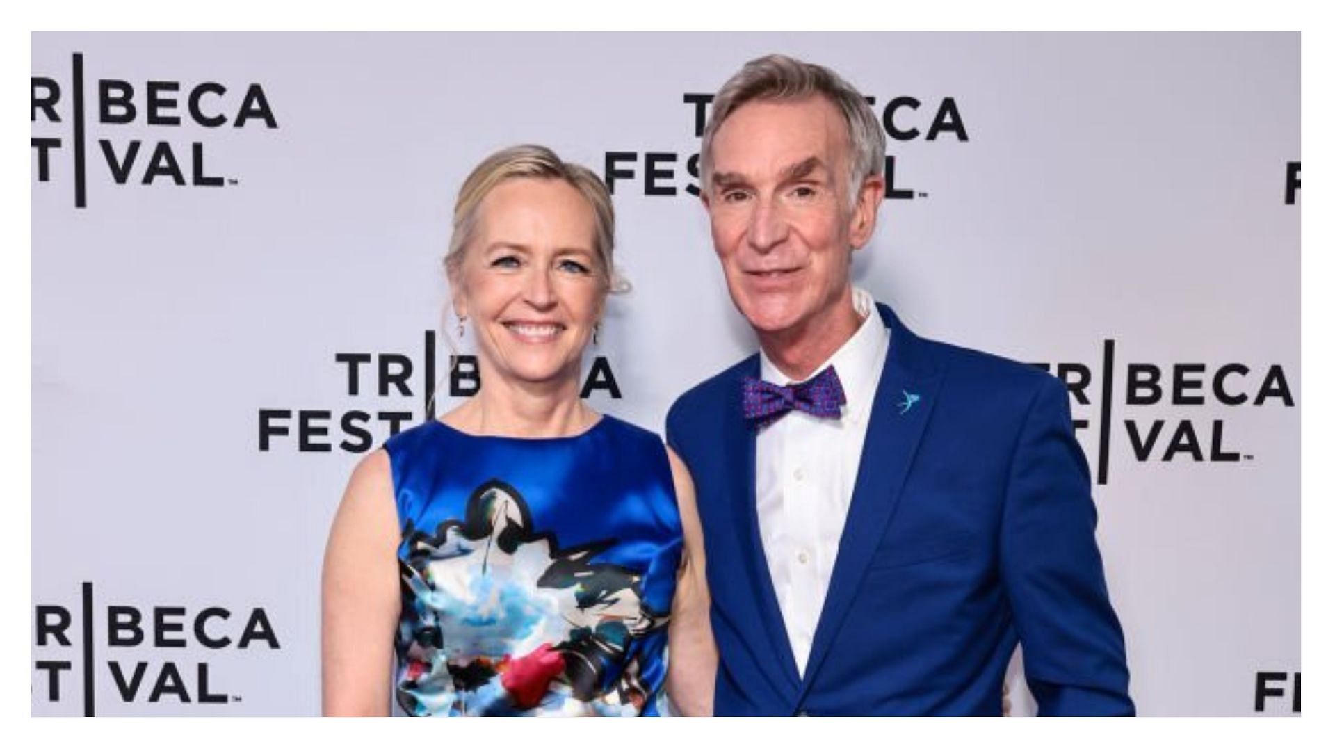Liza Mundy and Bill Nye are now married (Image via Jamie McCarthy/Getty Images)
