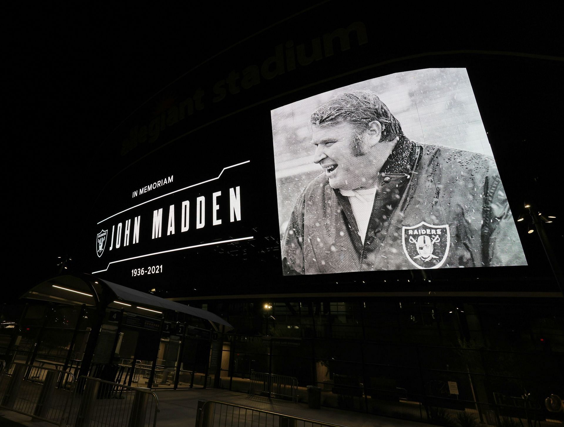 John Madden returns to the cover of the video game 'Madden NFL 23'