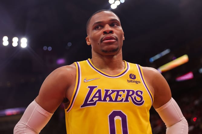 “I’ve never wanted paperwork to get lost so badly”, “We get to watch the Russ bricks again”, “More exercise than Ben Simmons last season” - Fans brutally mock Russell Westbrook and the Lakers as Russ opts in to his $47.1 million deal