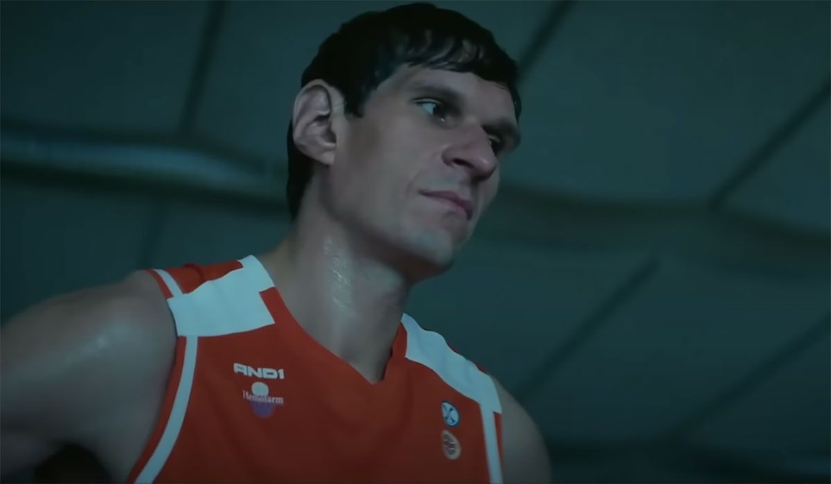 Boban Marjanovic in 'Hustle' (Photo: FOX5)