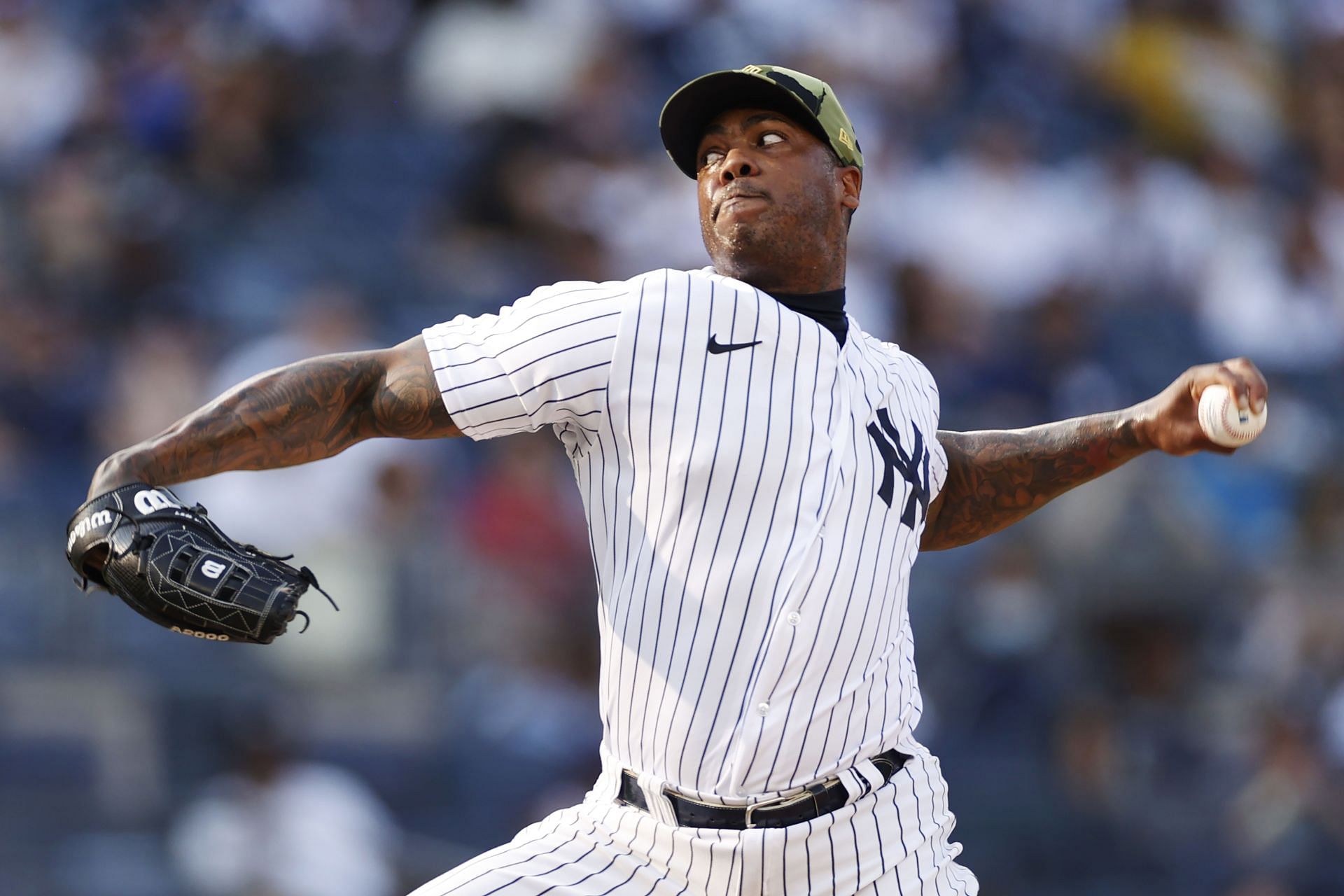 Aroldis Chapman and the 15 Fastest Pitches Ever Recorded