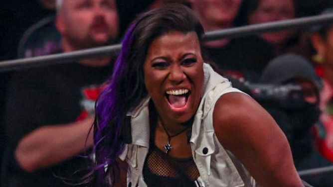"If you don't do it, you get ripped a new one" - Athena spills the tea on the differences between WWE and AEW
