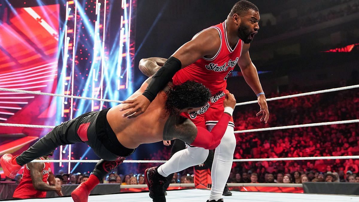 Angelo Dawkins overpowered Jey Uso on WWE RAW