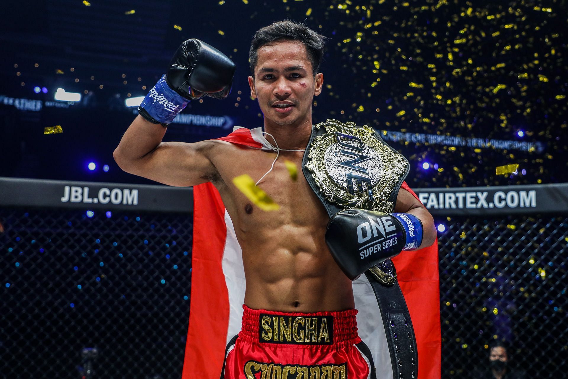 Superbon Banchamek [Photo Credit: ONE Championship]