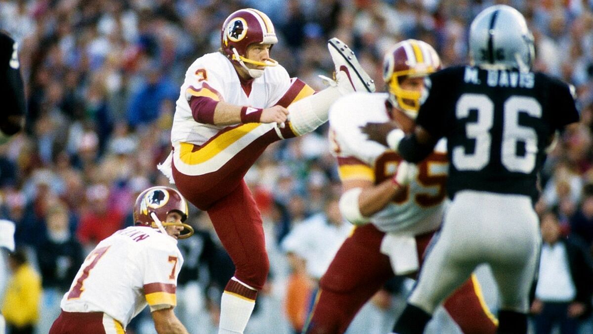 Mark Moseley with the Washington Redskins