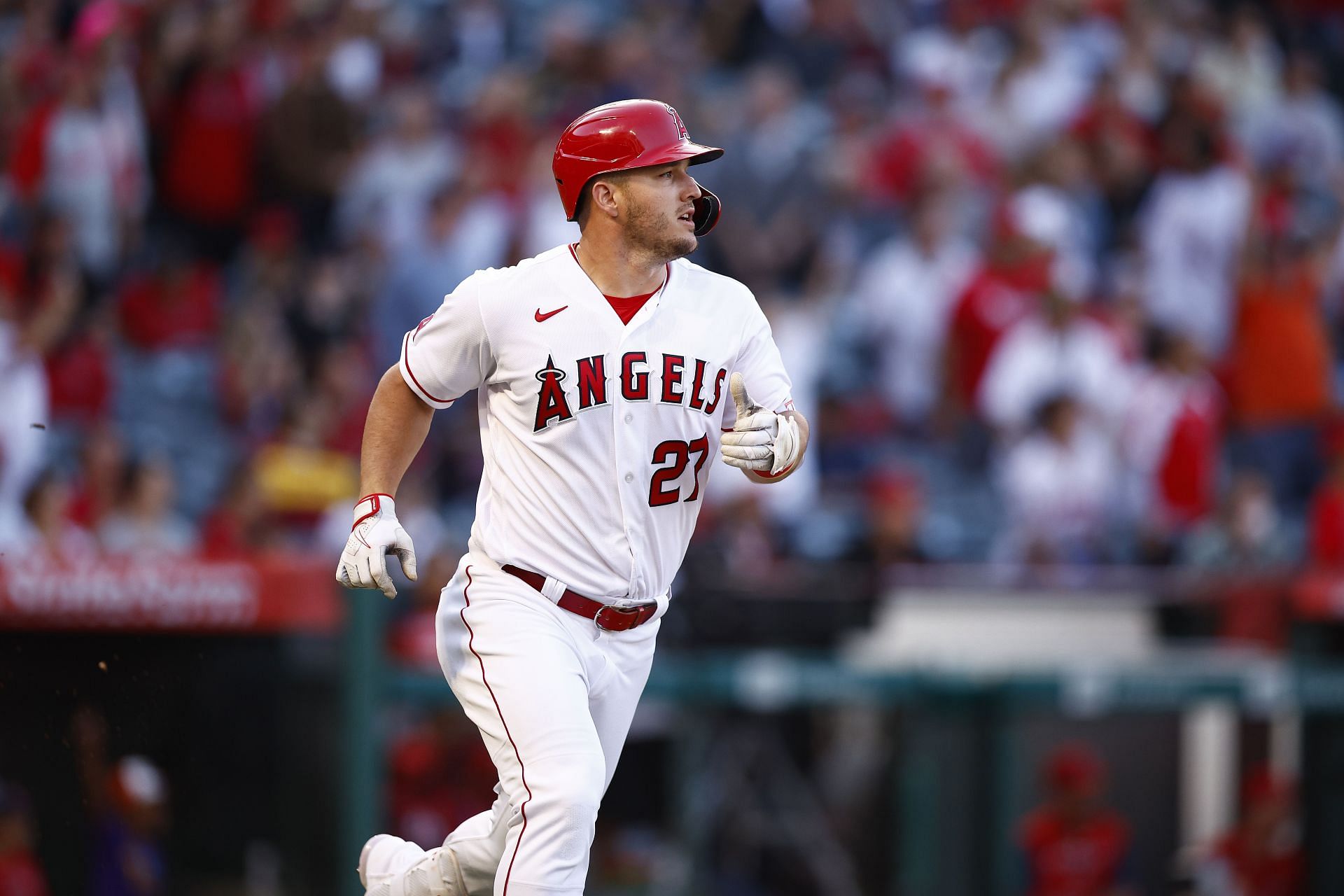 Mike Trout will be at Giants-Eagles playoff clash in Philadelphia