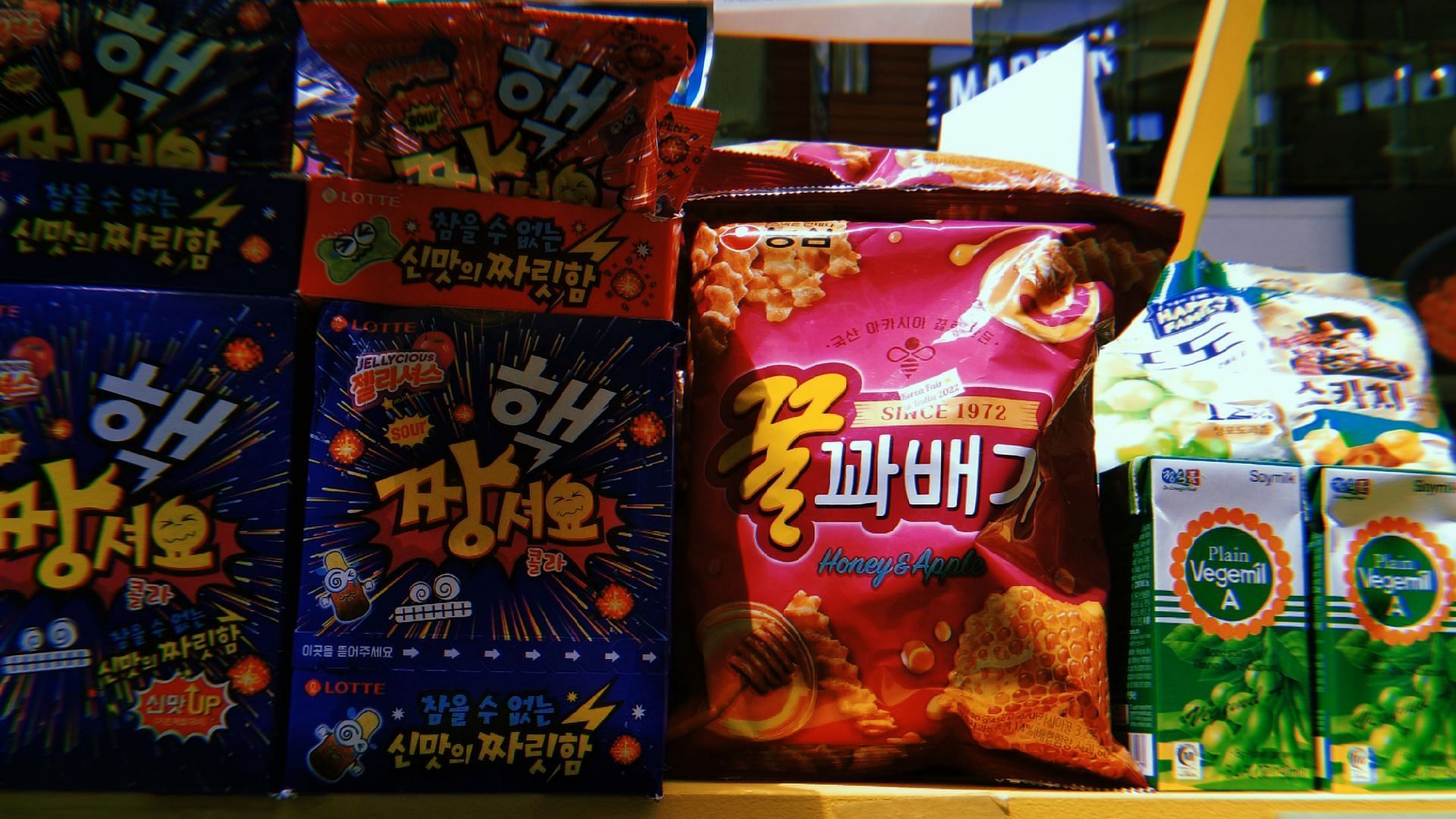 Korean snacks at Korea Fair (Image via Sportskeeda)